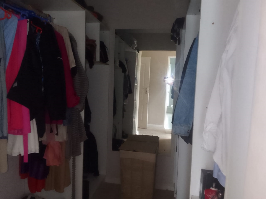 To Let 4 Bedroom Property for Rent in Nahoon Eastern Cape